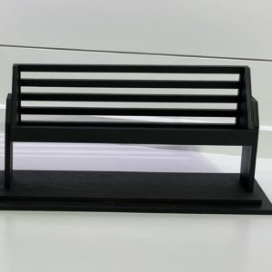 Raised Shelf Sitter